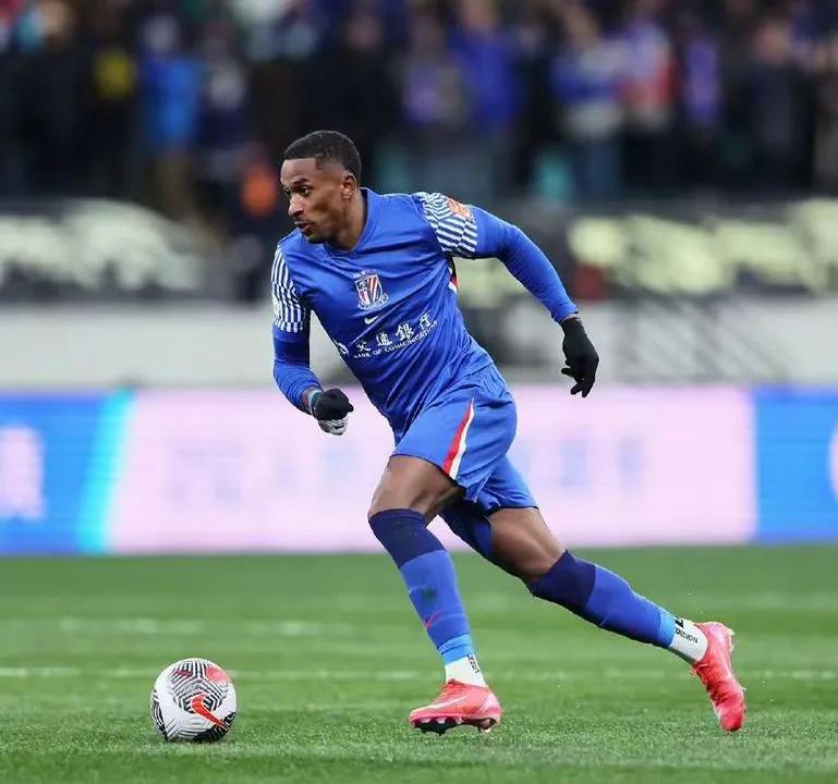 图卢兹客场逆转战胜对手取得关键胜利 图卢兹客场逆转战胜对手取得关键胜利