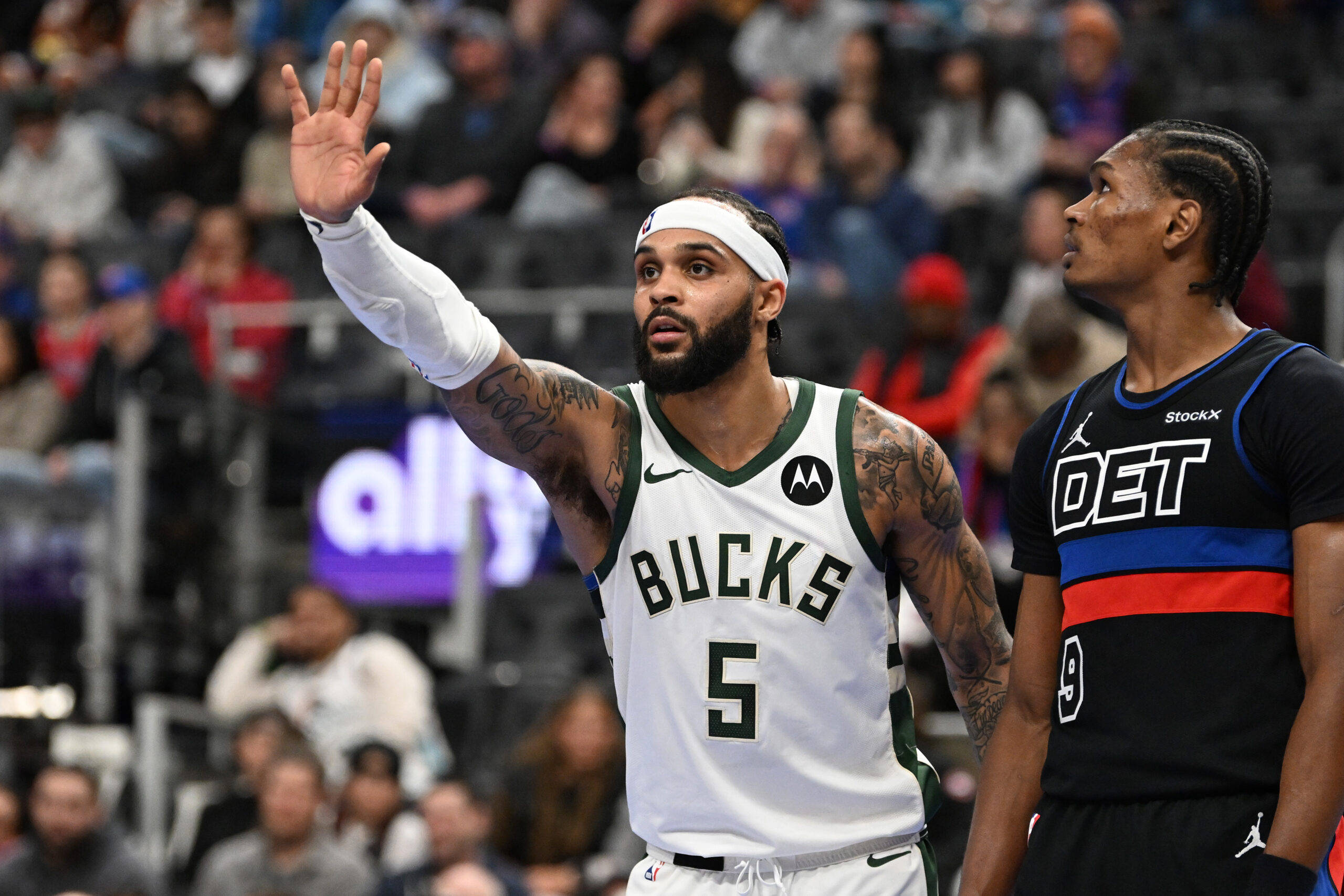 雄鹿击败篮网,豪取七连胜 雄鹿击败篮网,豪取七连胜