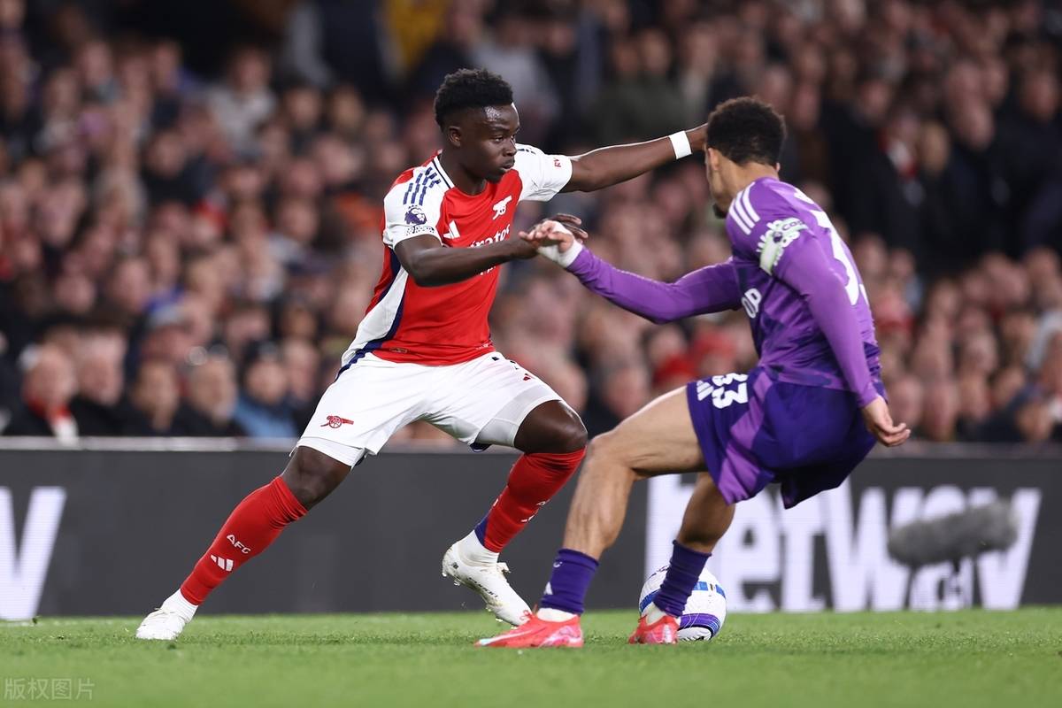 阿森纳惨败富勒姆,连败不安 阿森纳惨败富勒姆,连败不安